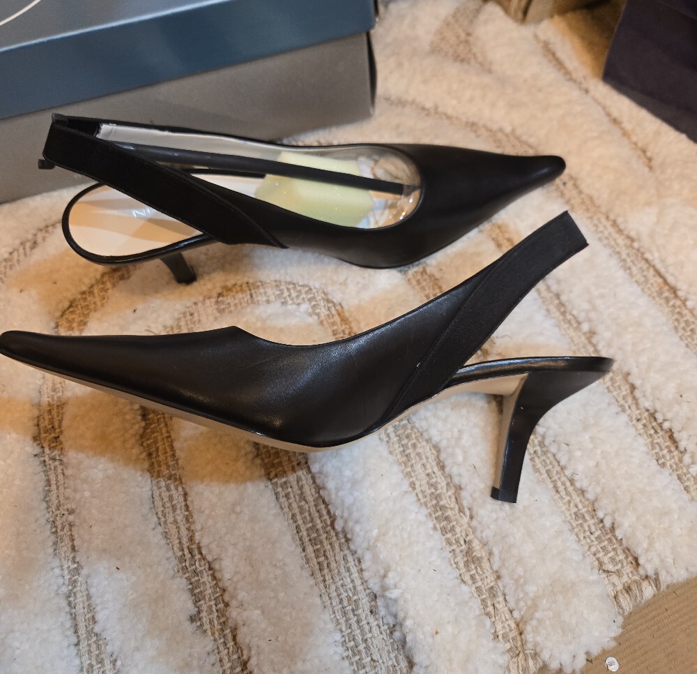 Nine West Black Pointed Slingback Mules 2 1/2 Heel - Picture 3 of 7